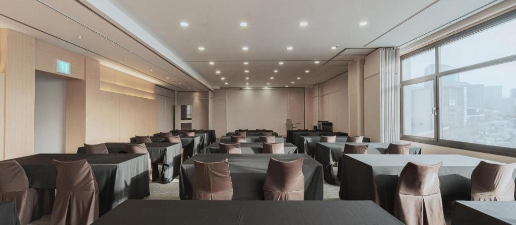 Jeonju Yeonghwa Hotel Exterior photo